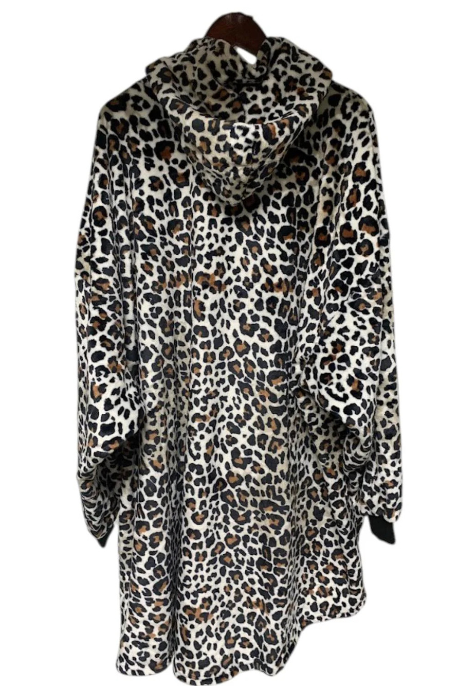 The Comfy Women's Dream Full Zip Wearable Blanket Heather Leopard -
